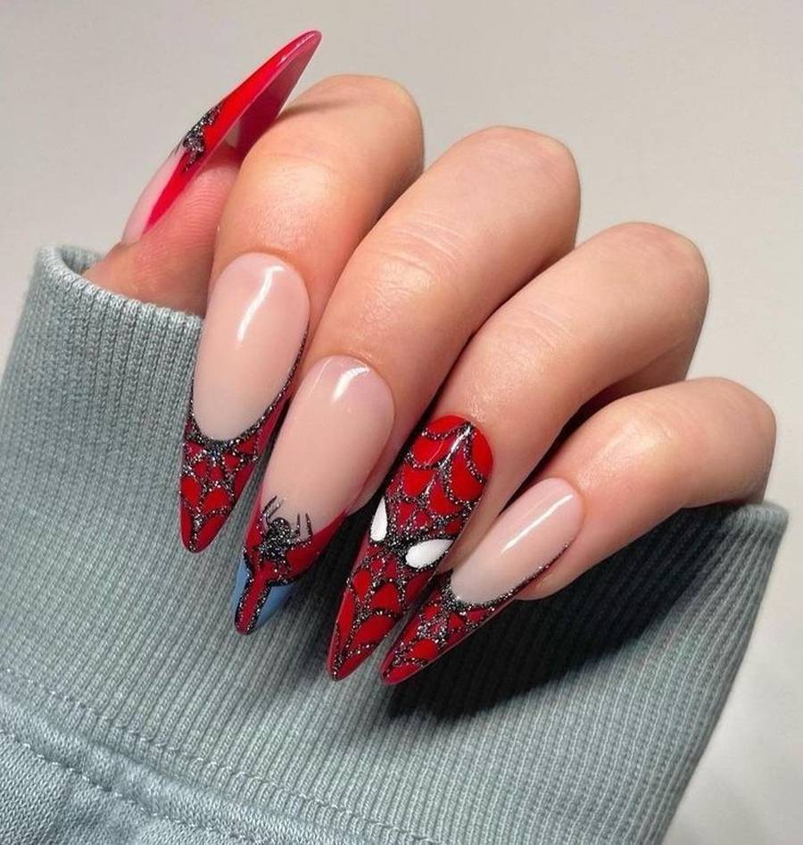  طراحی ناخن فانتزی اینستاگرام 