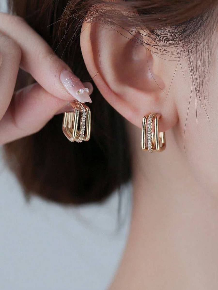  گوشواره حلقه ای 
