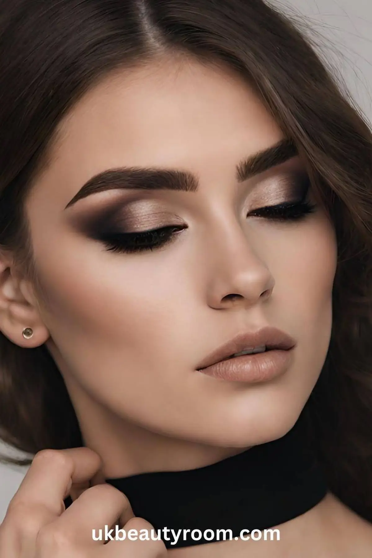 مدل آرایش شیک زنانه ساده