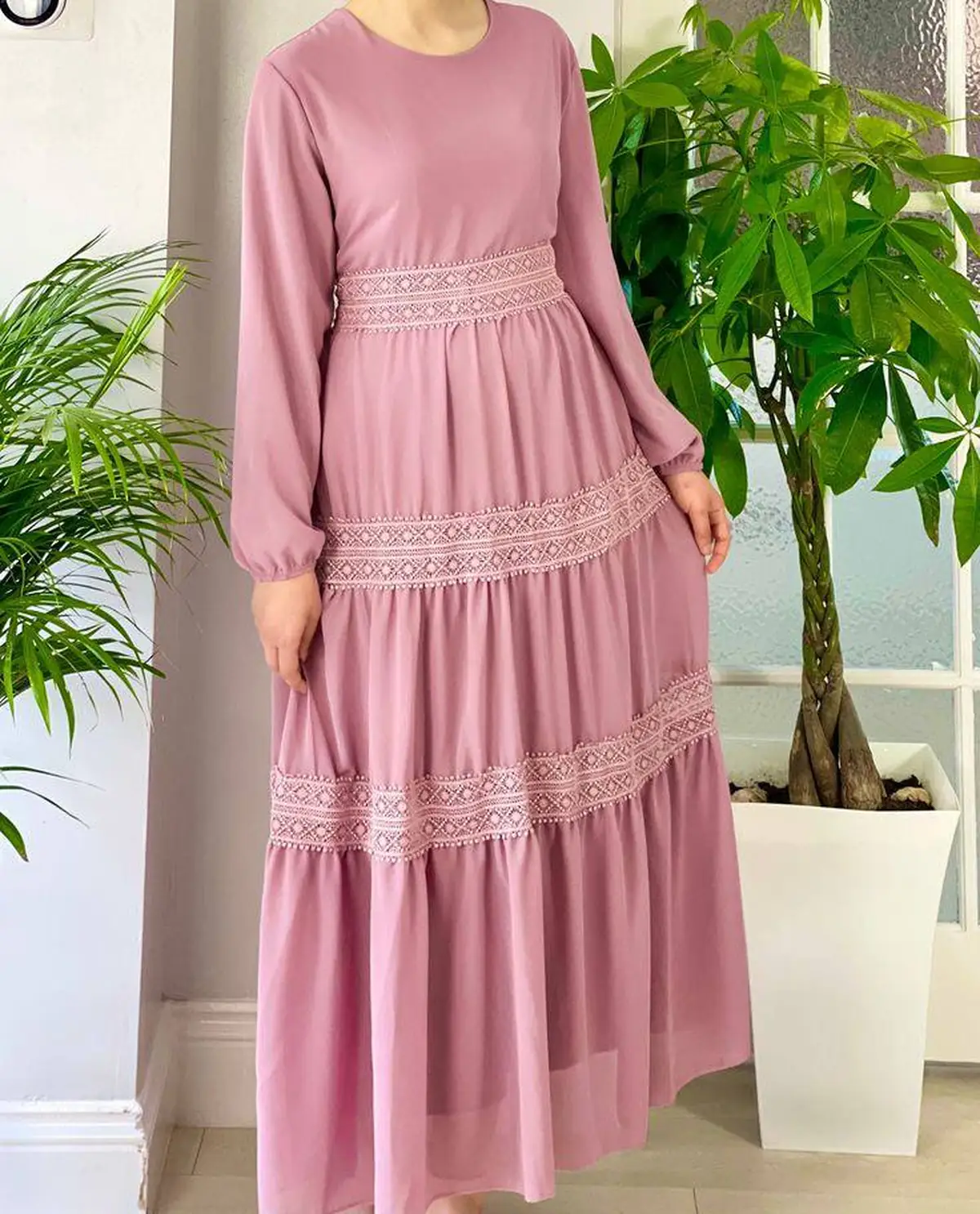 لباس پارچه ای سبک و راحت