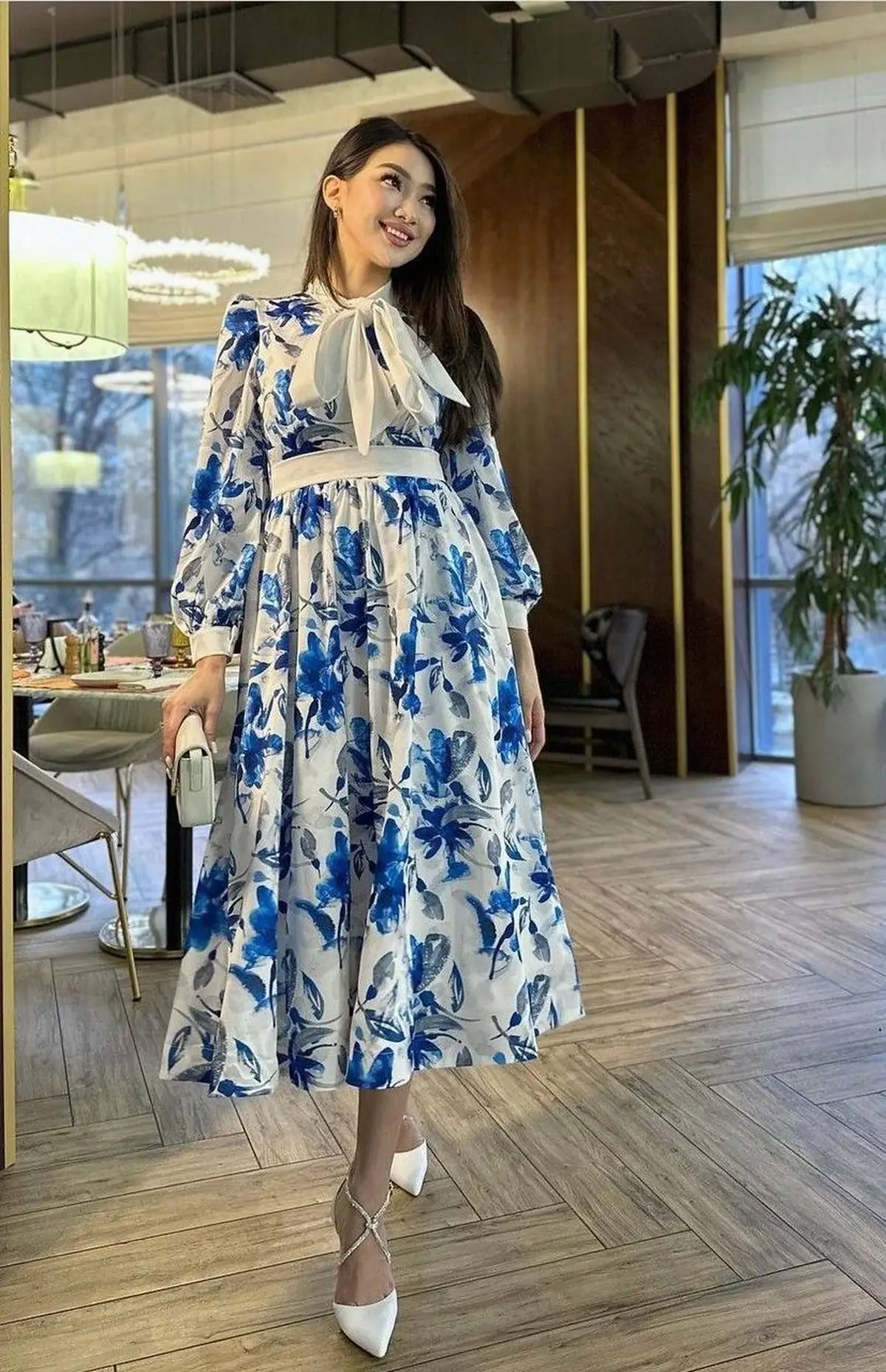 پیراهن گلدار زنانه 