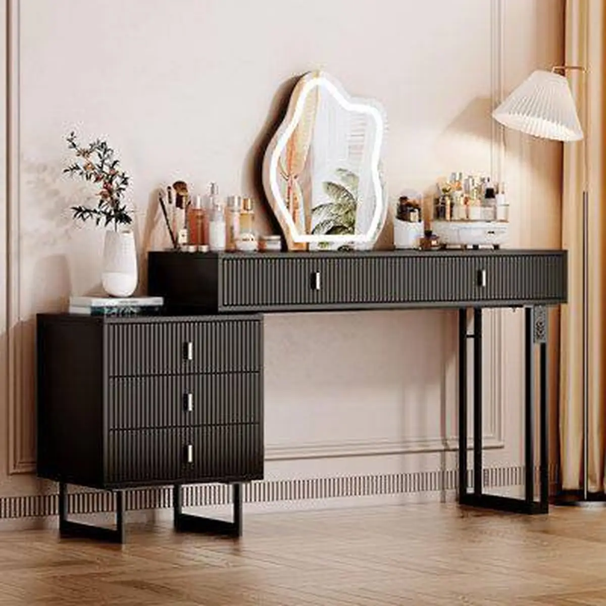 میز آرایش ساده 