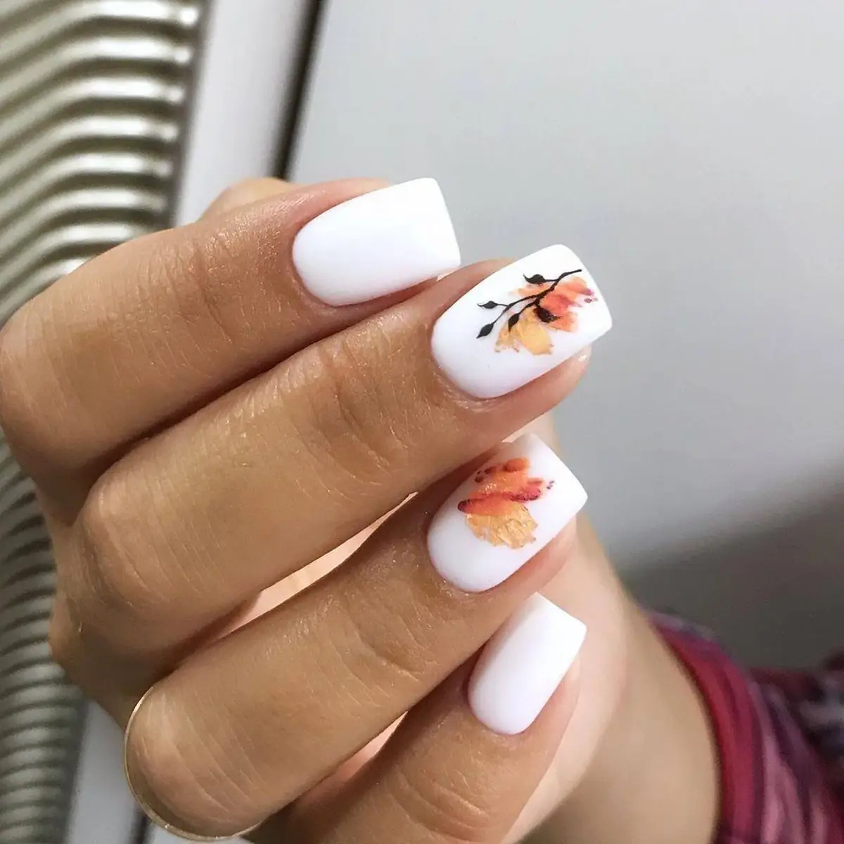 مدل ژلیش ناخن دخترانه لاکچری