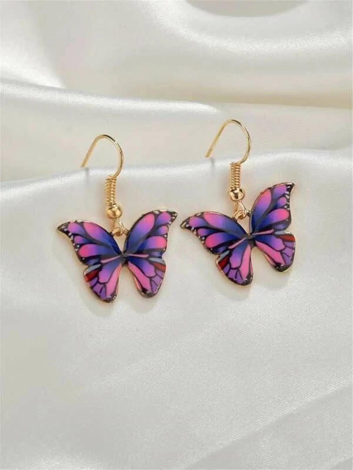 گوشواره پروانه ای طلا 