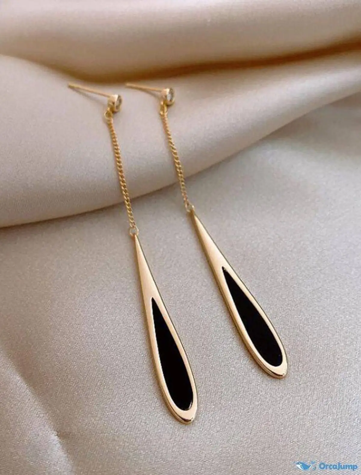 گوشواره حلقه ای بزرگ 