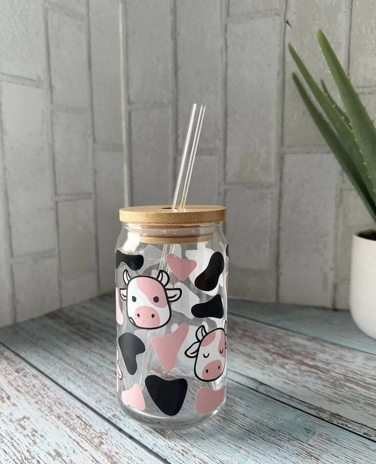 ماگ شیشه ای طرح دار 