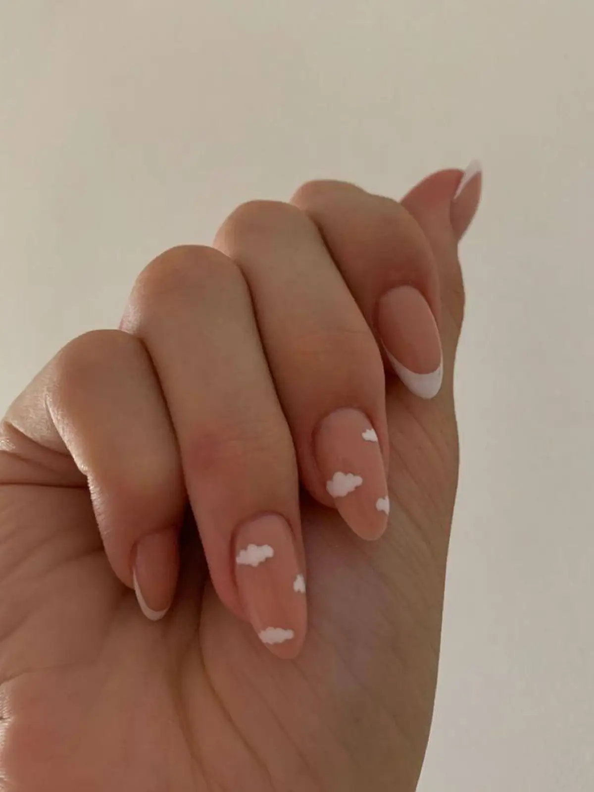 طراحی ناخن دخترانه شیک