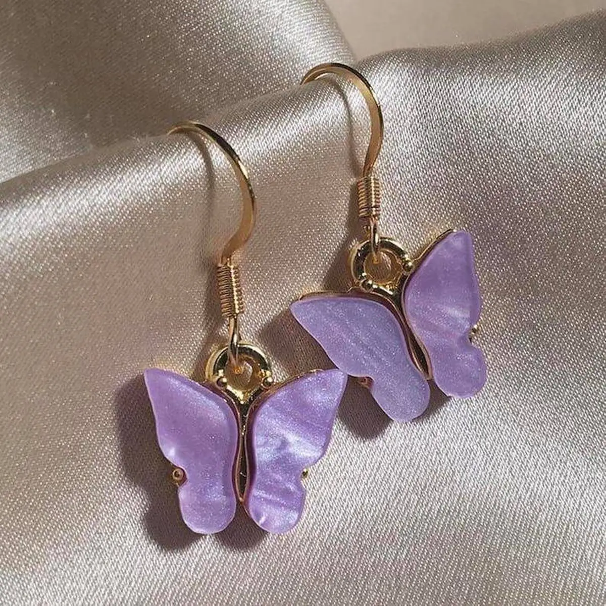 گوشواره پروانه ای میخی 