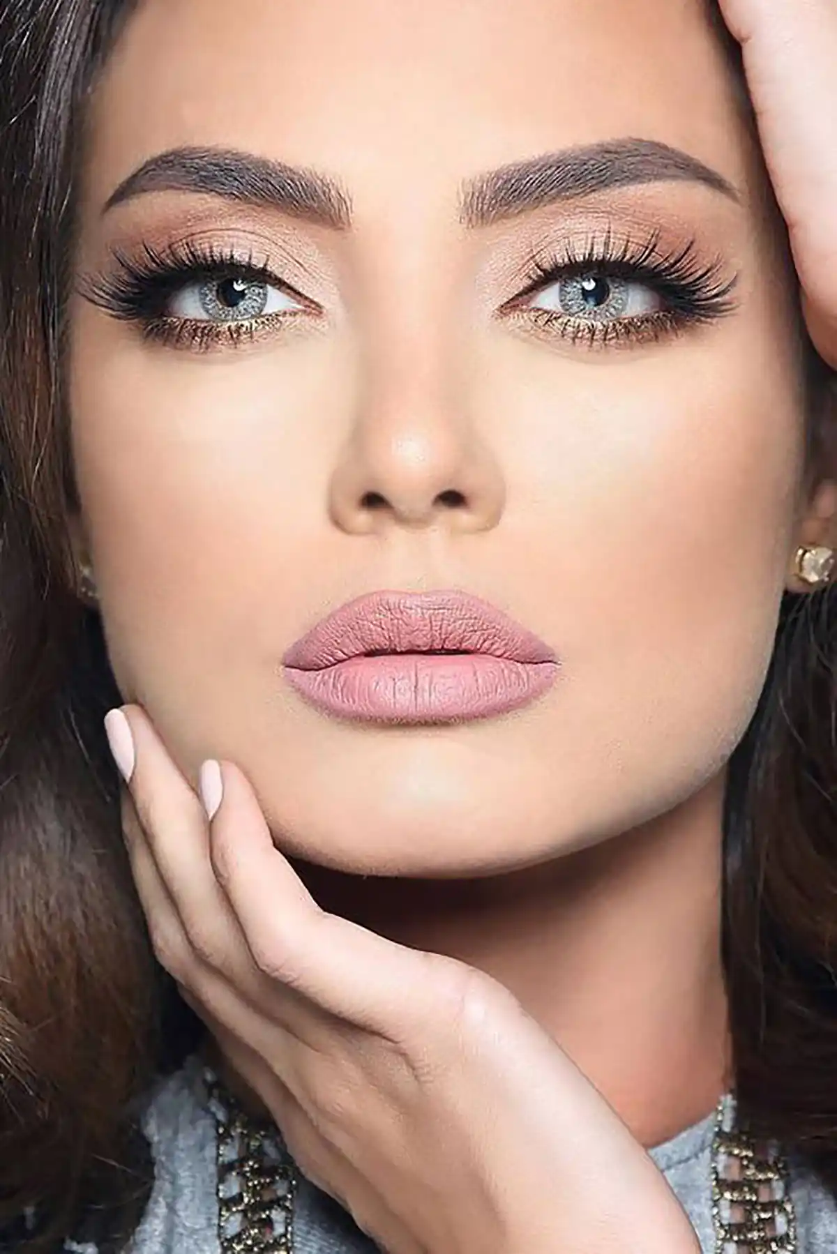 مدل ارایش مجلسی ساده و شیک 