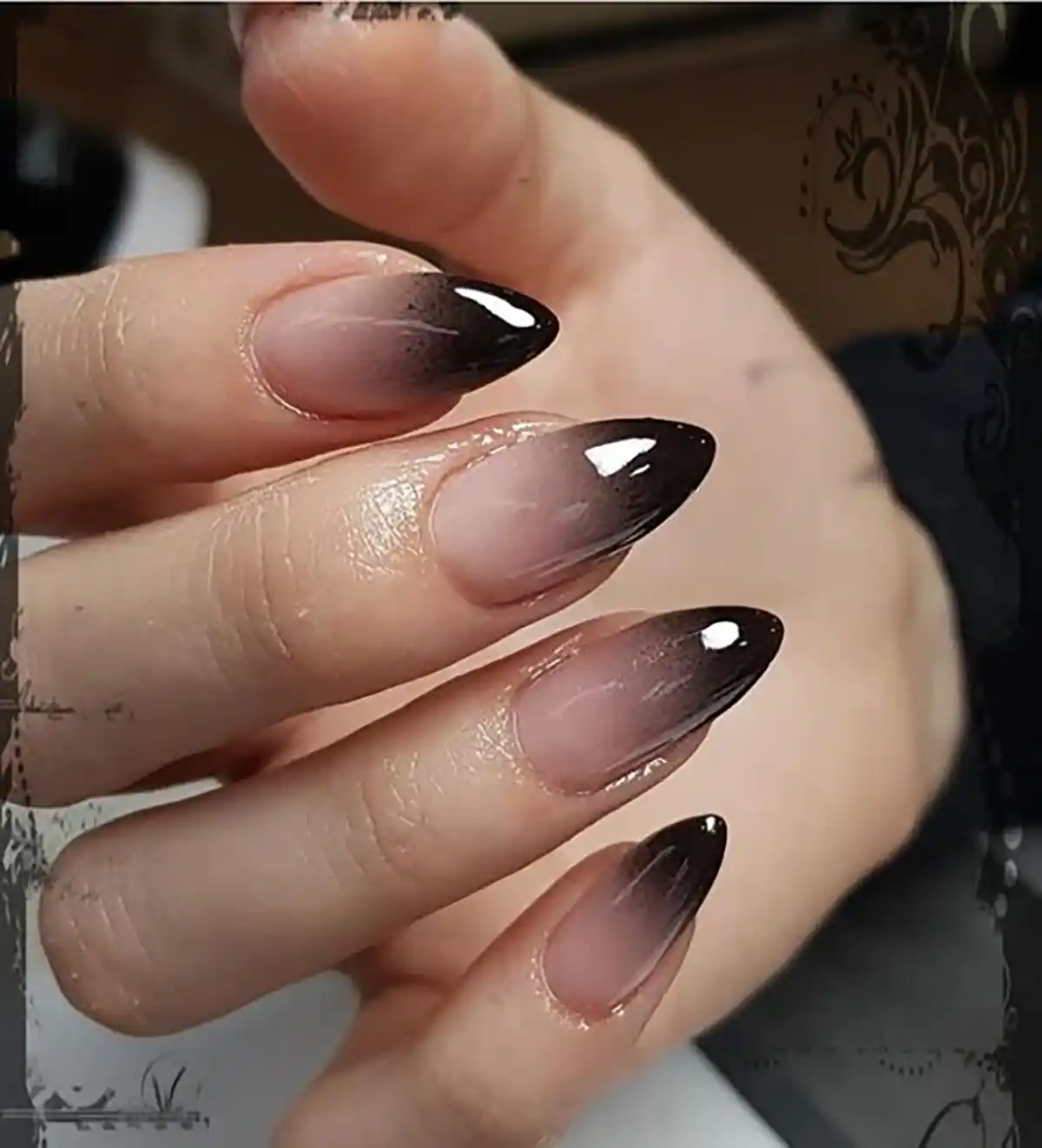 ناخن امبره بهاری