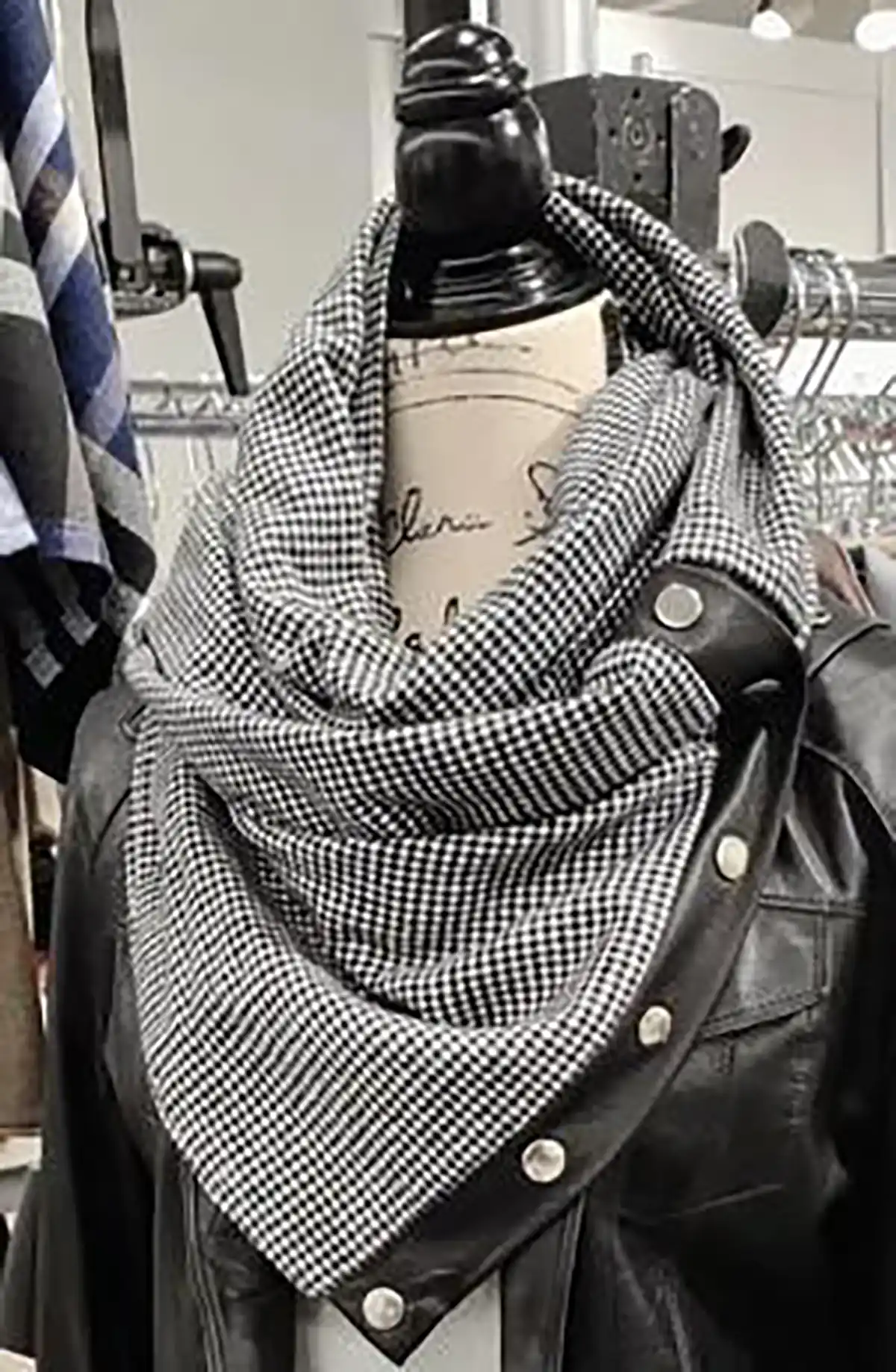 اندازه طول شال گردن دخترانه 