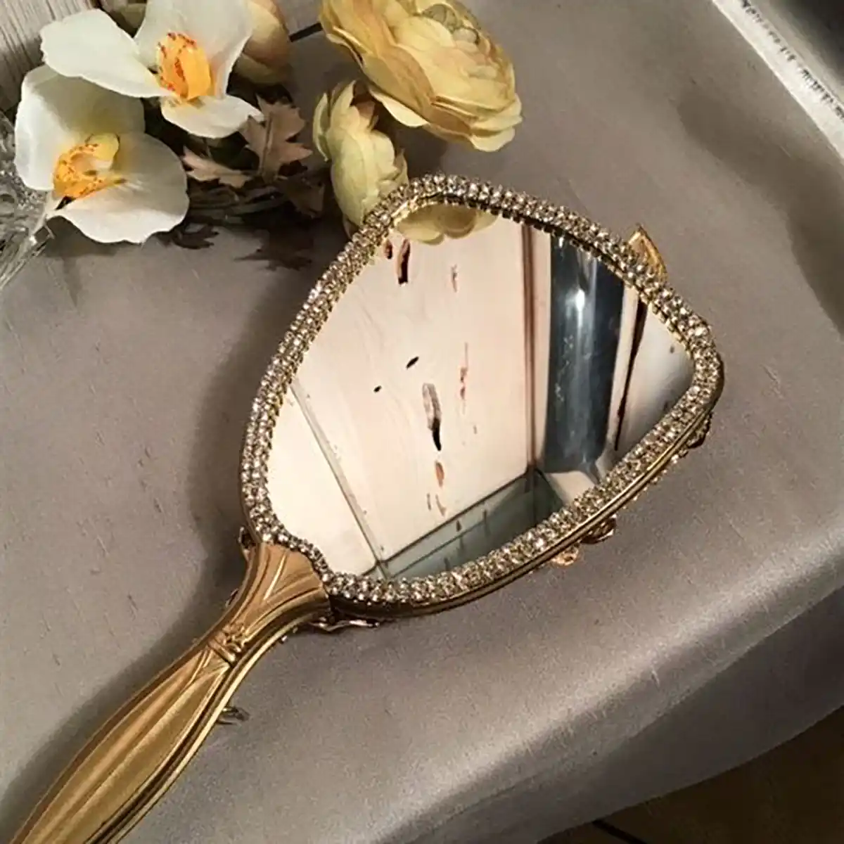آینه رومیزی چوبی 