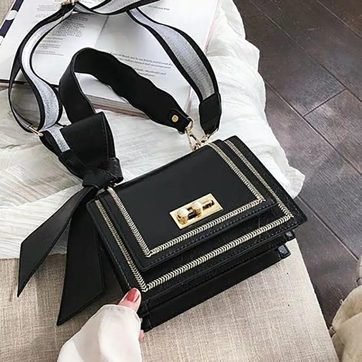 کیف یک طرفه دخترانه شیک ساده