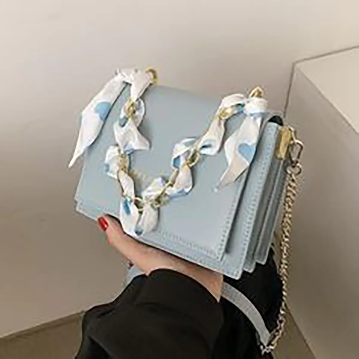 کیف یک طرفه زنانه