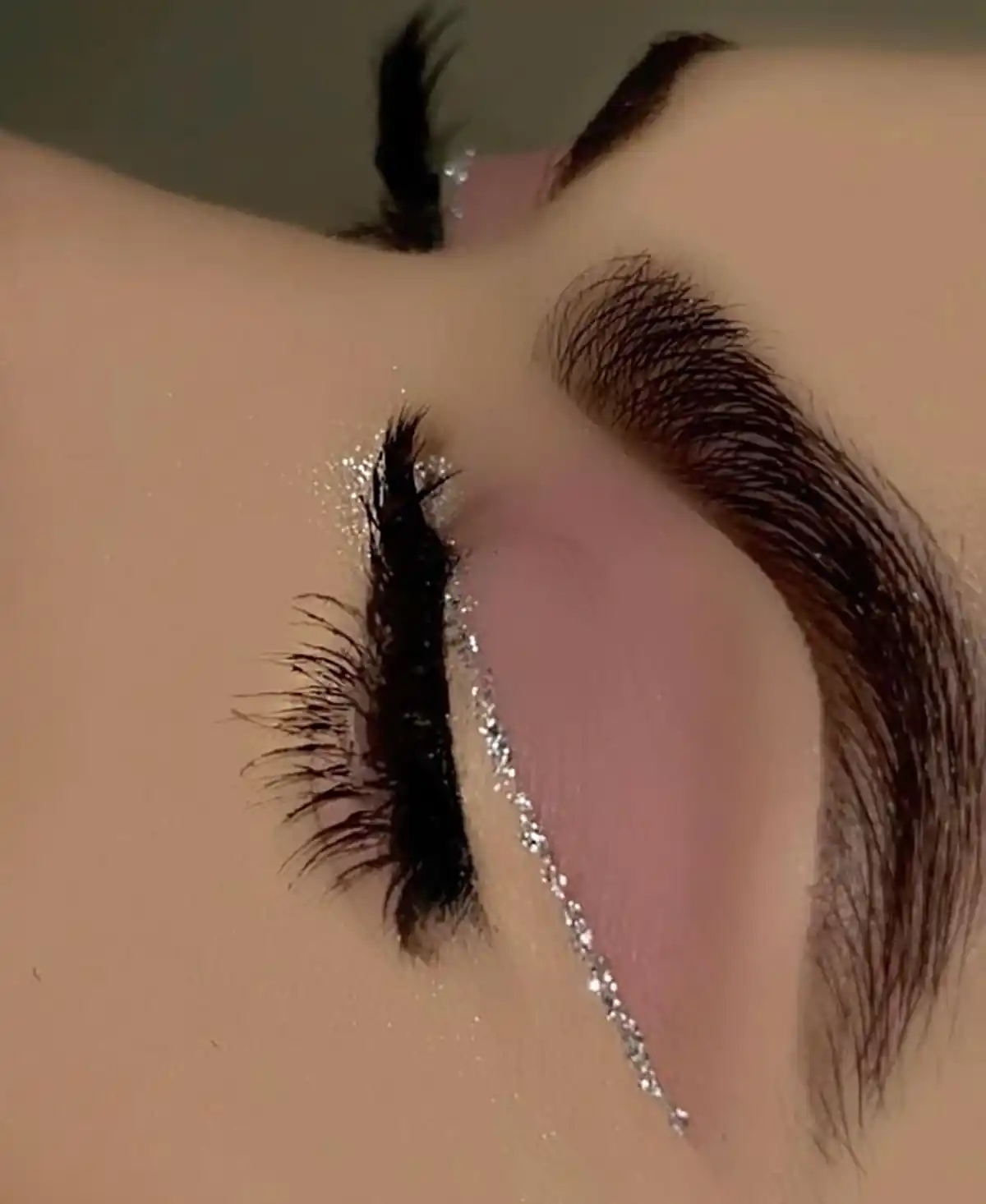خط چشم گلیتری