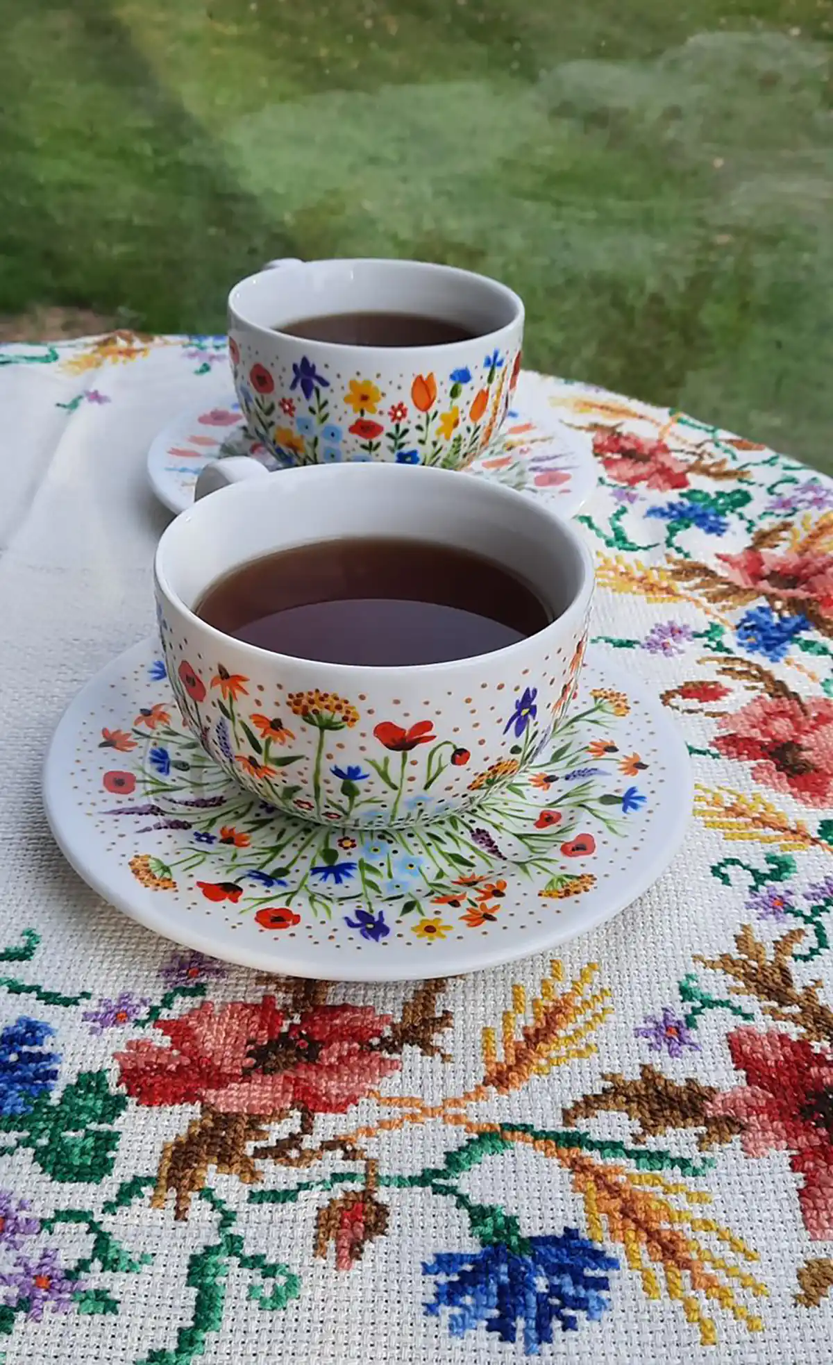 دلیل شکستن فنجان قهوه عربی