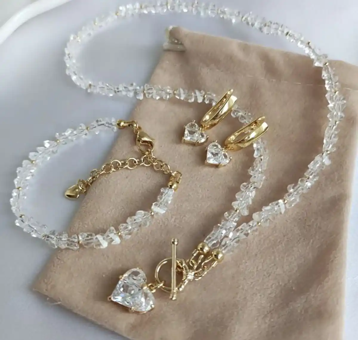 سرویس طلا لاکچری