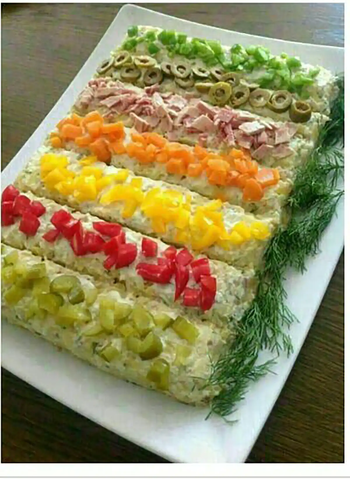 تزیین سالاد الویه برای تولد 