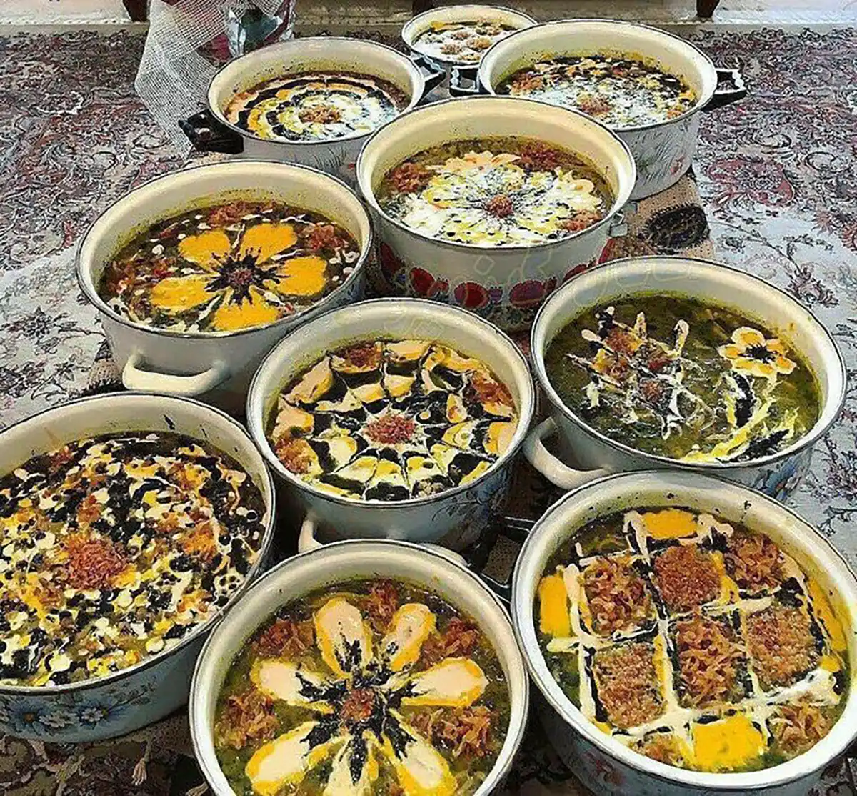 طرز تهیه آش رشته دونفره