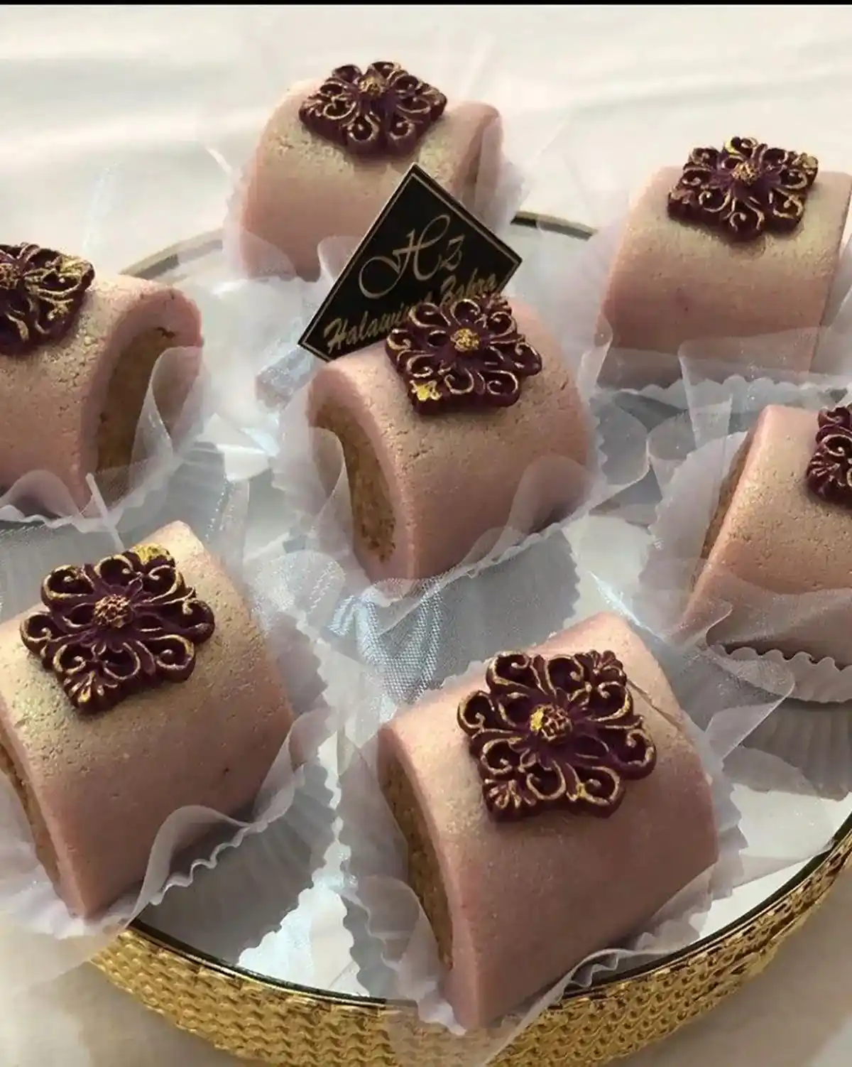طرز تهیه کیک اسفنجی خامه ای 