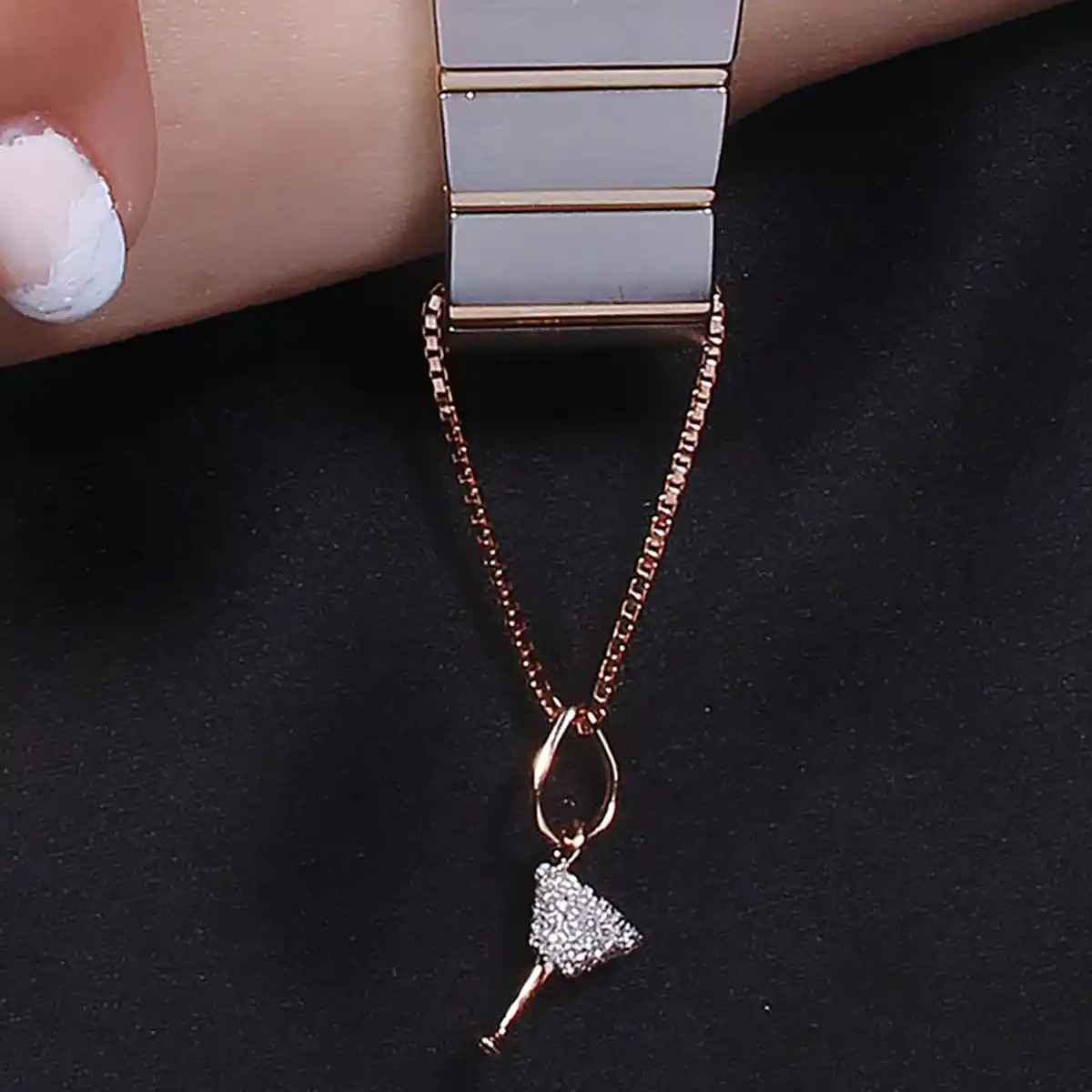 آویز ساعت هوشمند