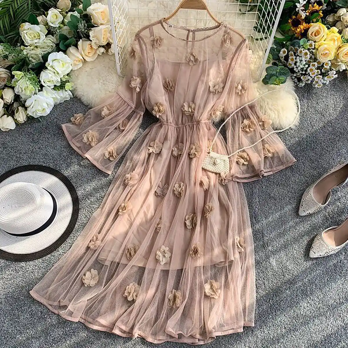لباس دخترانه چین دار