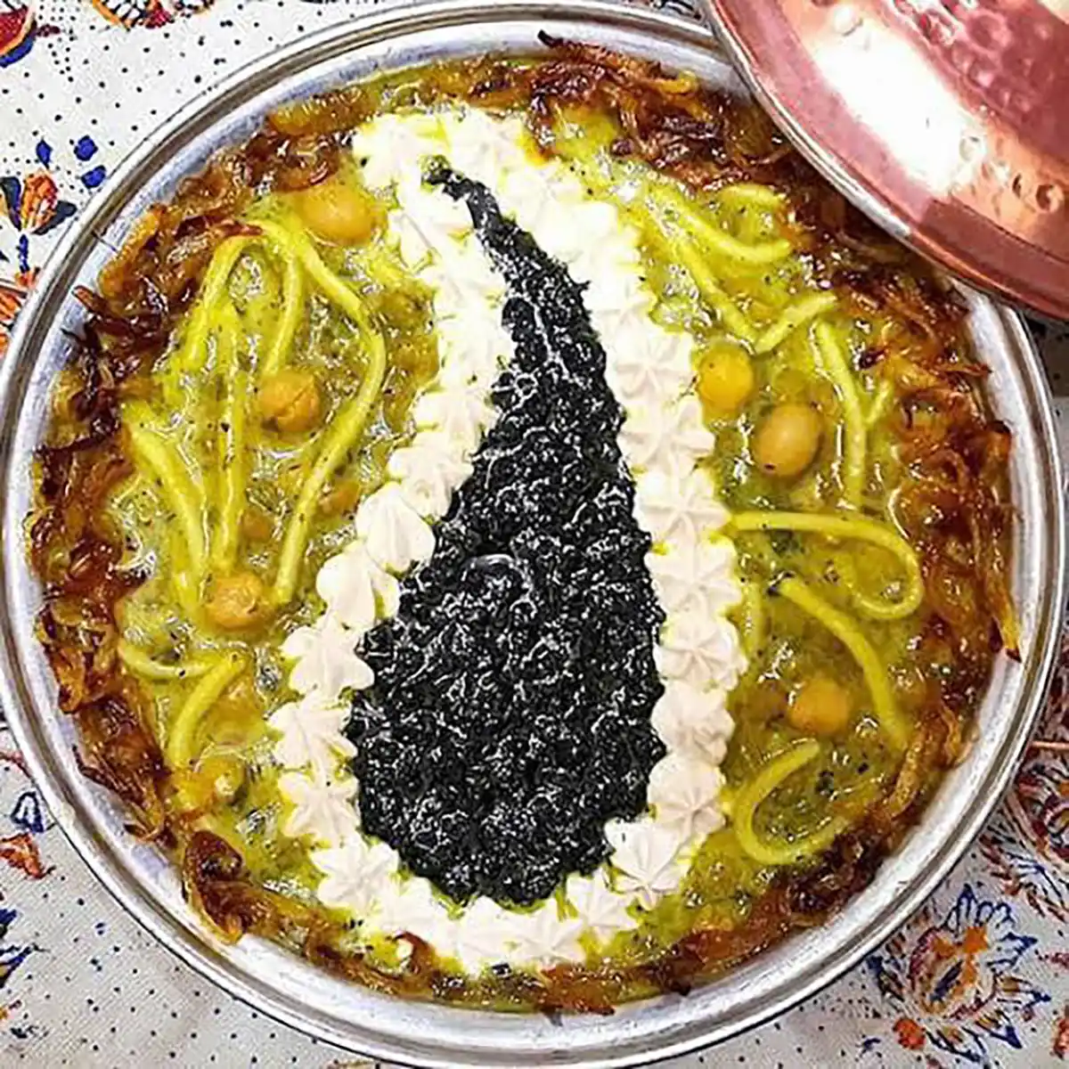 تزیین آش مجلسی