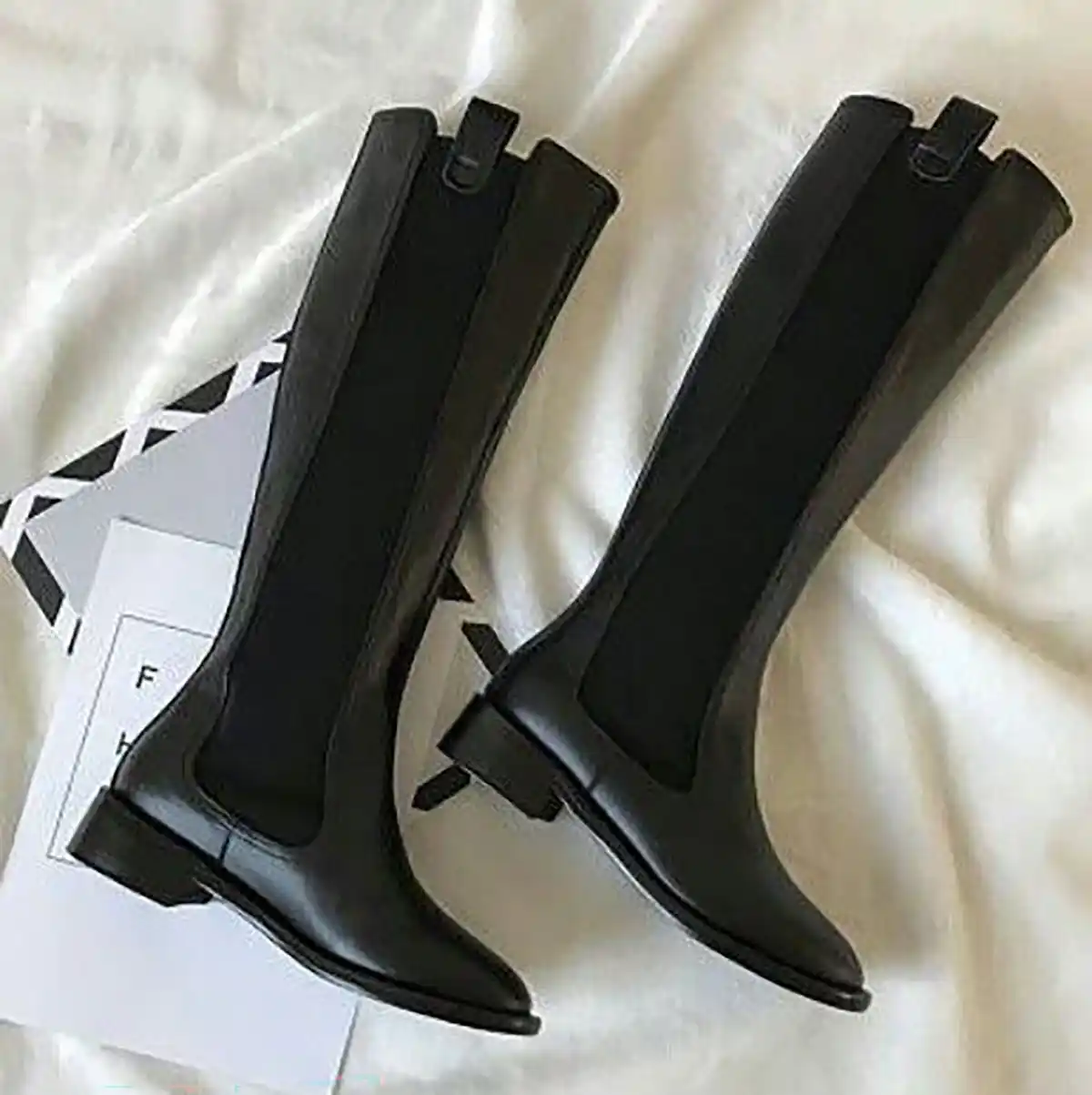 نیم بوت پاشنه بلند
