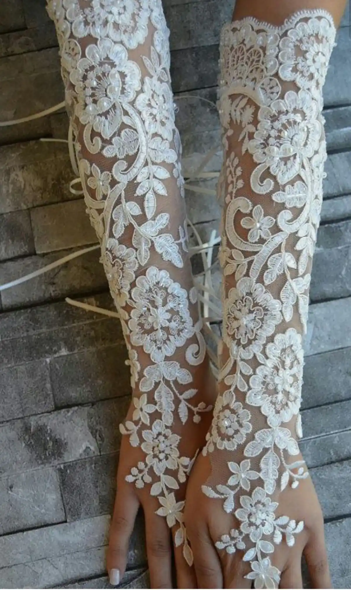 دستکش ساتن 