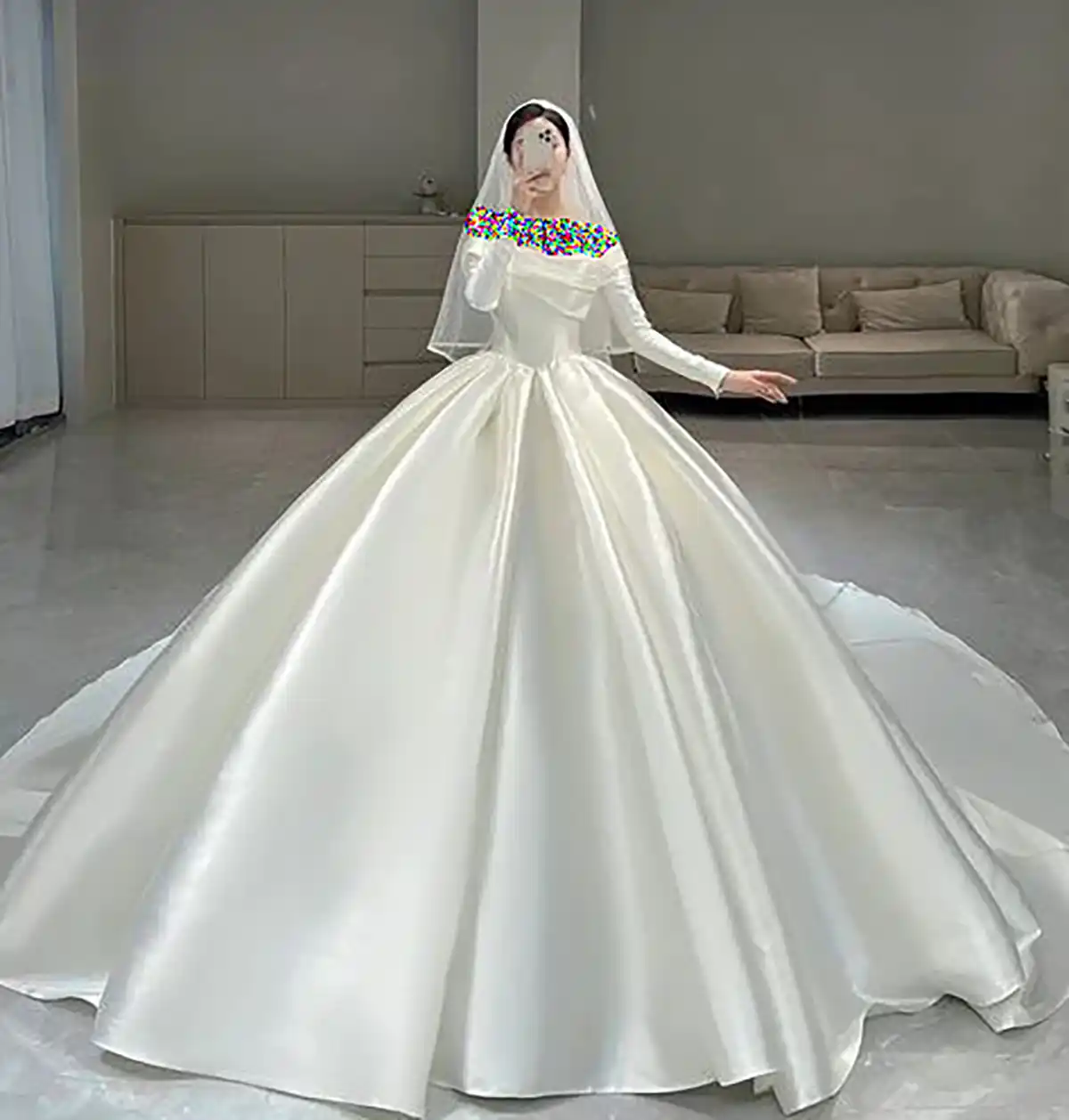 لباس عروس پوشیده 