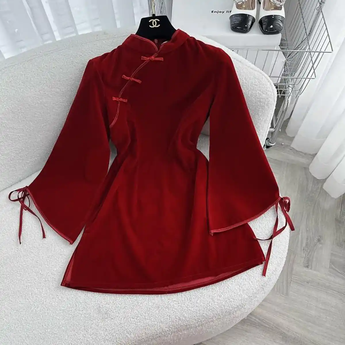 لباس قرمز بچه گانه