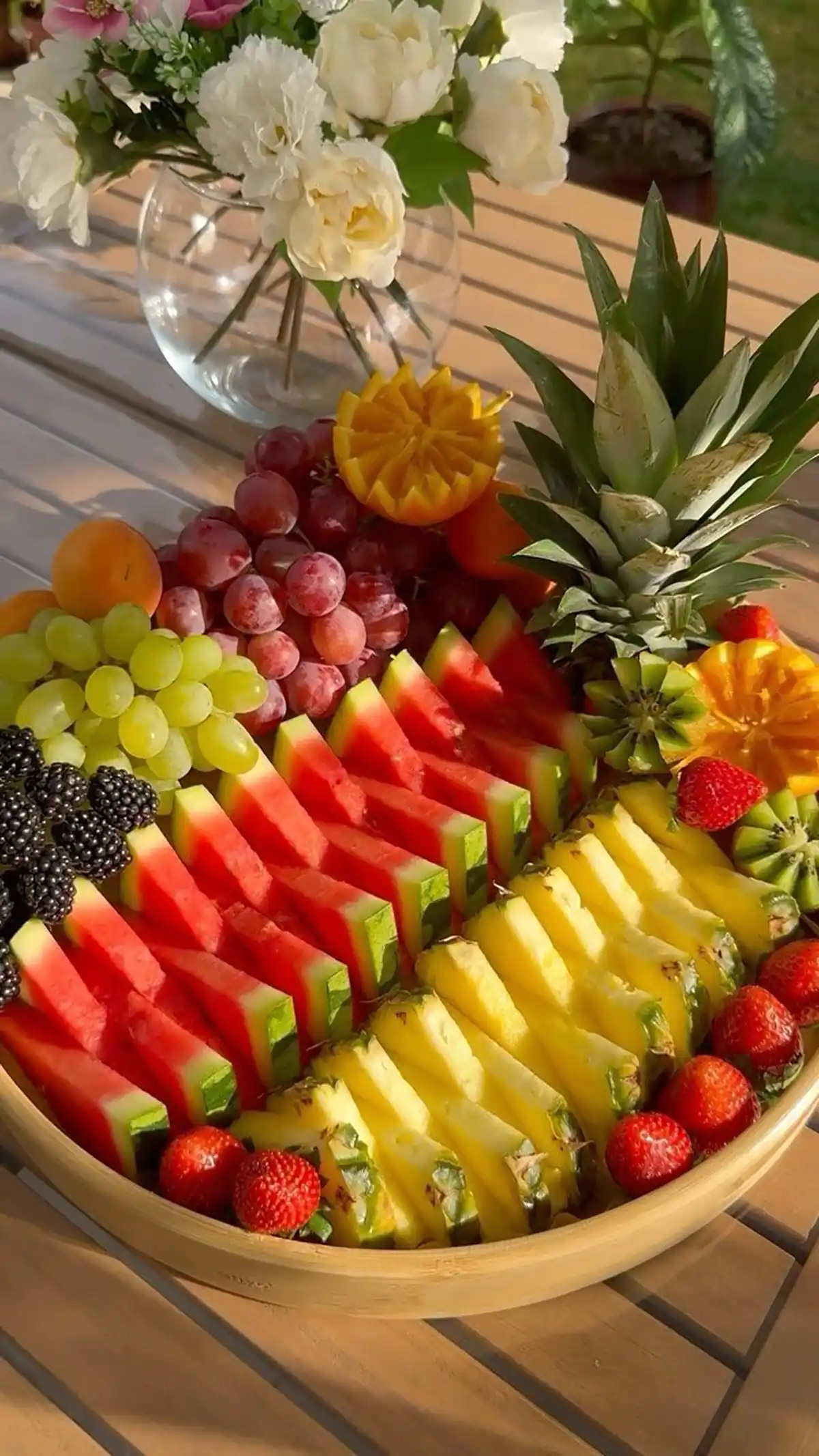تزیین میوه های پاییزی برای مدرسه