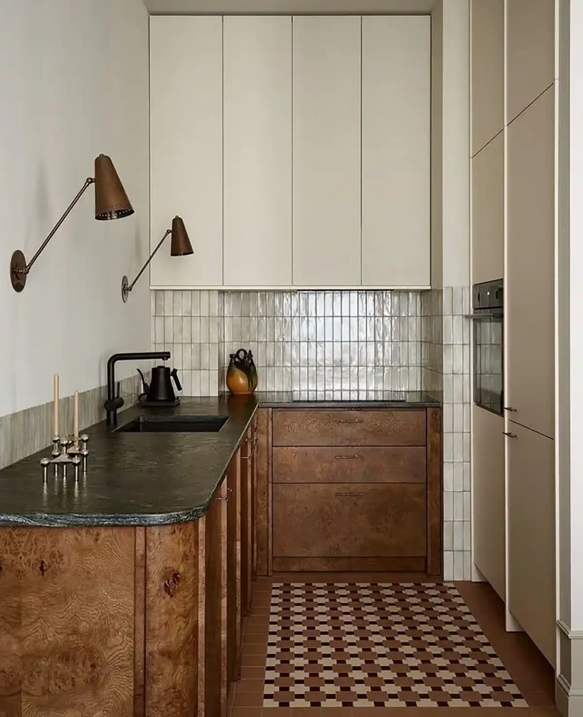 کابینت آشپزخانه مدرن و شیک
