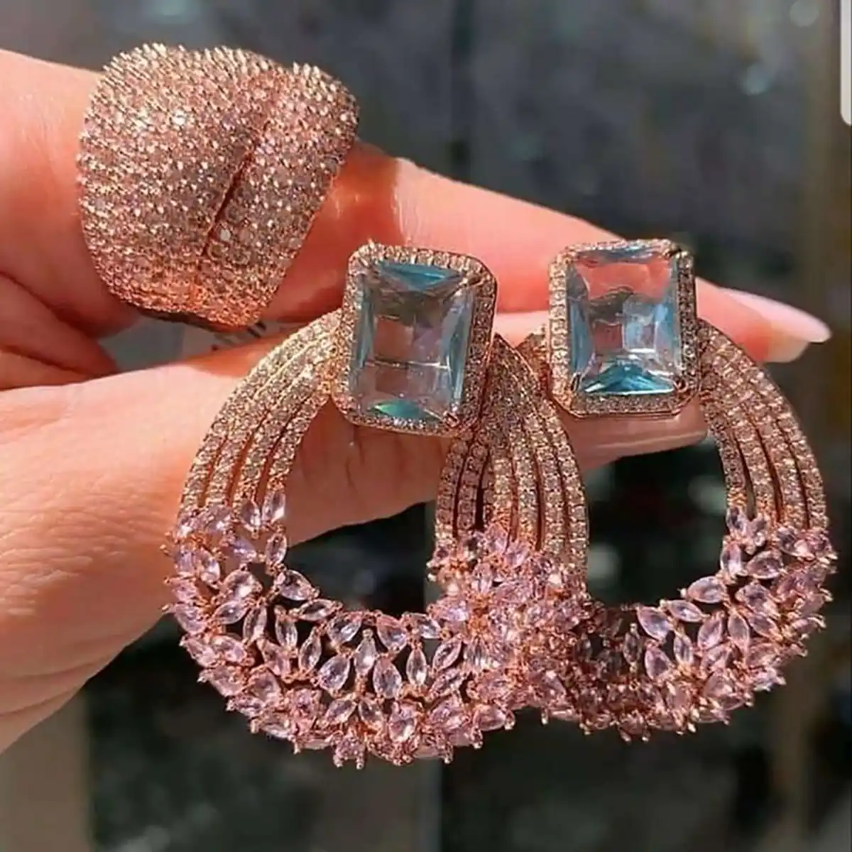 گوشواره حلقه ای طلا گوشواره حلقه ای کوچک طلا گوشواره حلقه ای بزرگ طلا گوشواره حلقه ای آویزدار