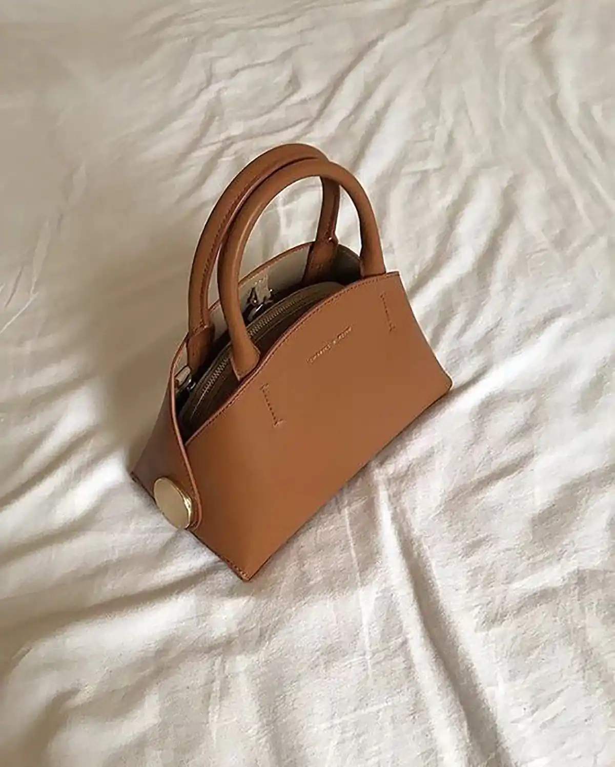 کیف دخترانه فانتزی کیف دخترانه مدرسه کیف دخترانه اسپرت کیف شیک کیف زنانه لاکچری کیف دوشی