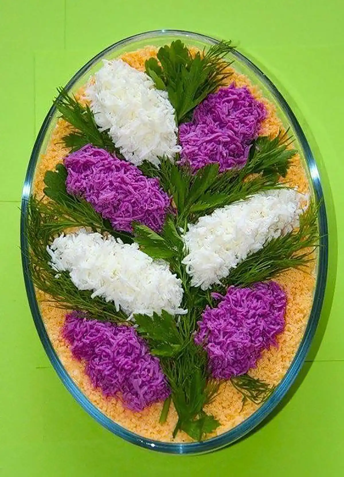 تزیین سالاد کاهو و خیار و گوجه و هویج تزیین سالاد برای مهمانی تزیین سالاد کاهو در ظرف گرد تزیین سالاد کاهو در ظرف مستطیل تزیین سالاد فصل ساده تزیین سالاد کاهو ساده