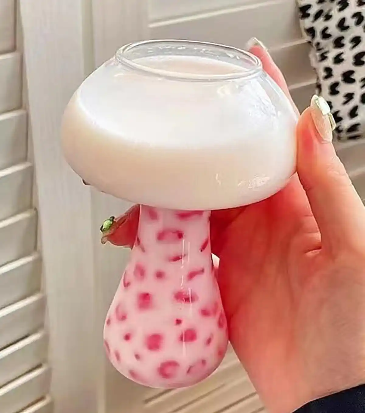 لیوان شیشه ای نیم لیوان لیوان دسته دار لیوان کریستال دیجی کالا لیوان فانتزی فنجان چای خوری کریستال