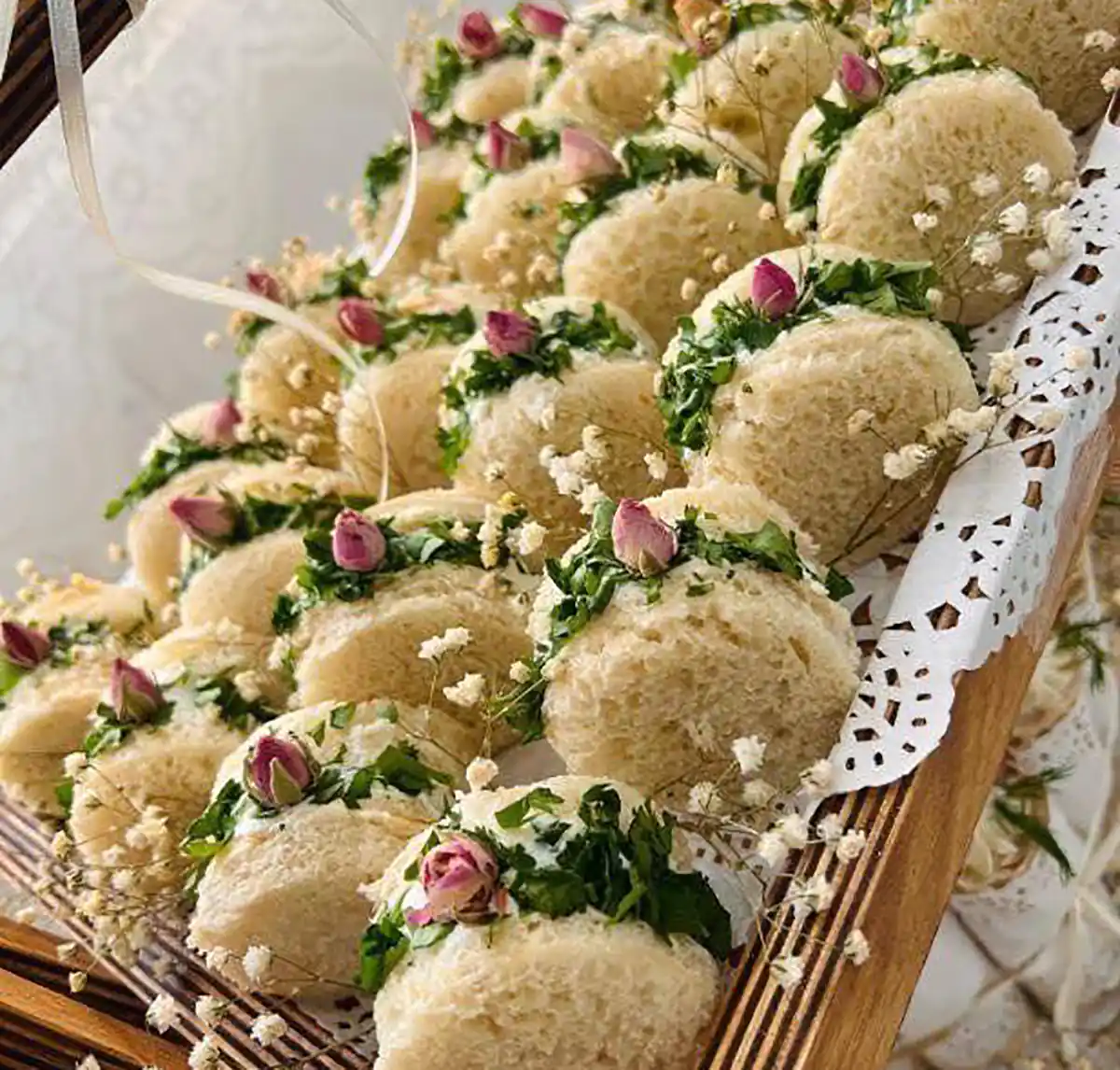 فیلم آموزش تزیین نون و پنیر سفره عقد نون پنیر سبزی عقد با کیه طرز تهیه نون پنیر سبزی سفره عقد سفارش نان و پنیر سفره عقد سفارش نان و پنیر سفره عقد اصفهان نون پنیر سبزی سفره عقد نی نی سایت قیمت نون و پنیر سفره عقد تزیین نان و پنیر سفره عقد