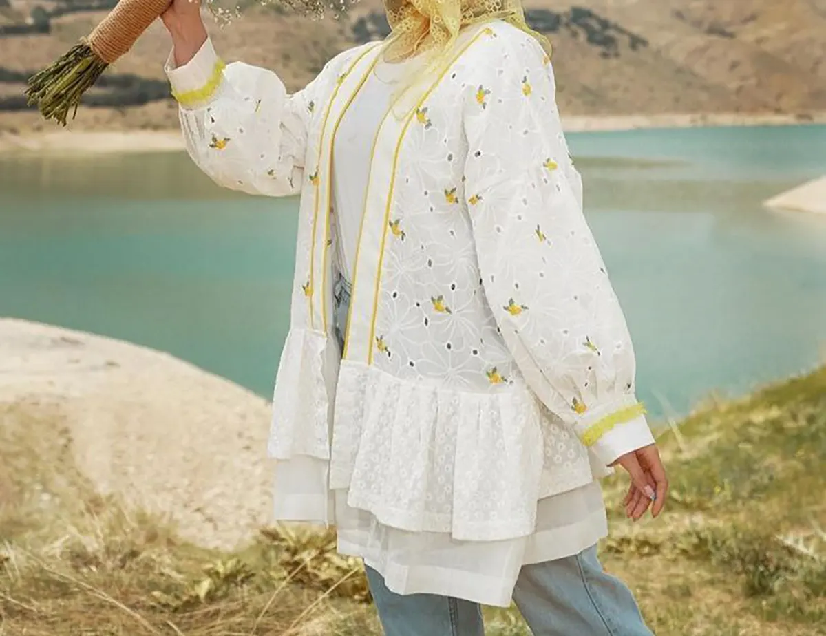 مانتو کوتاه چین دار