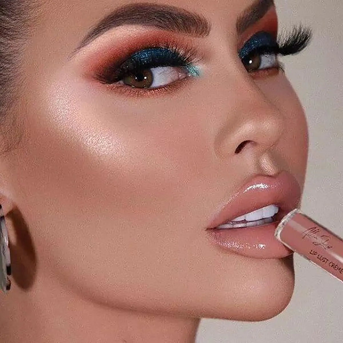سایه گلیتری مایع سایه گلیتری تکی