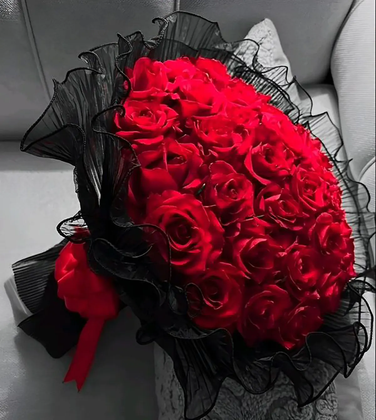 دسته گل ساده و شیک دسته گل بزرگ عکس دسته گل طبیعی دسته گل لاکچری بزرگ باکس گل لاکچری