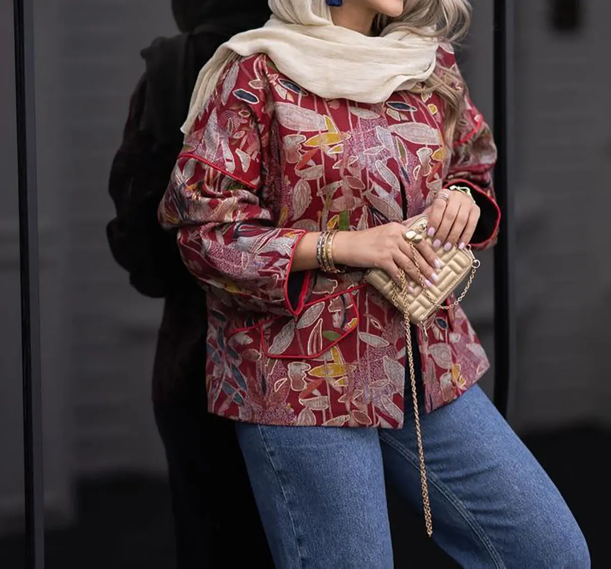 مدل کت کوتاه زنانه
مدل کت تک مجلسی
کت کوتاه مجلسی
مدل کت زنانه جدید
مدل کت کوتاه روی لباس مجلسی بلند
کت کوتاه دخترانه مجلسی