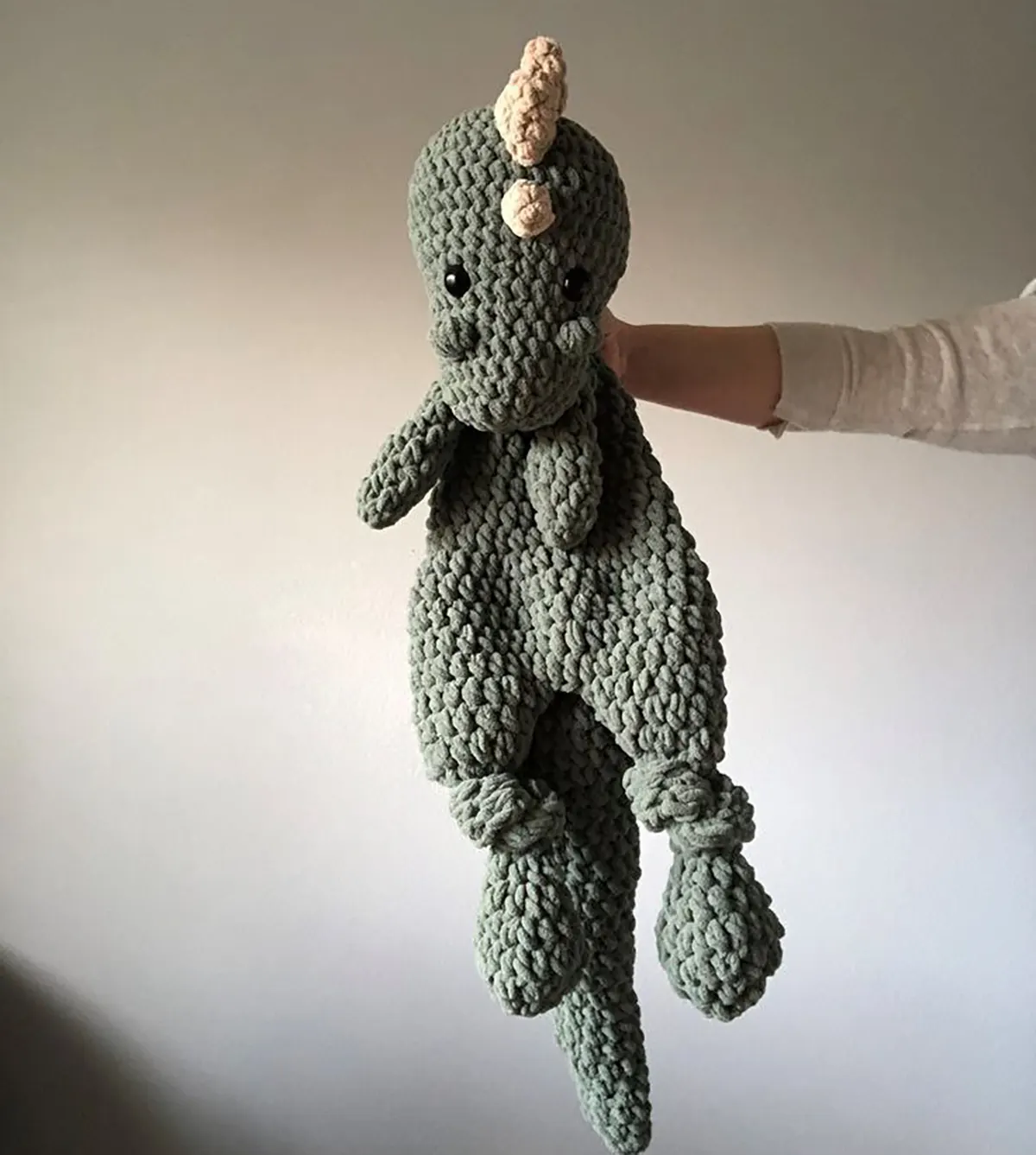عروسک بافتنی 