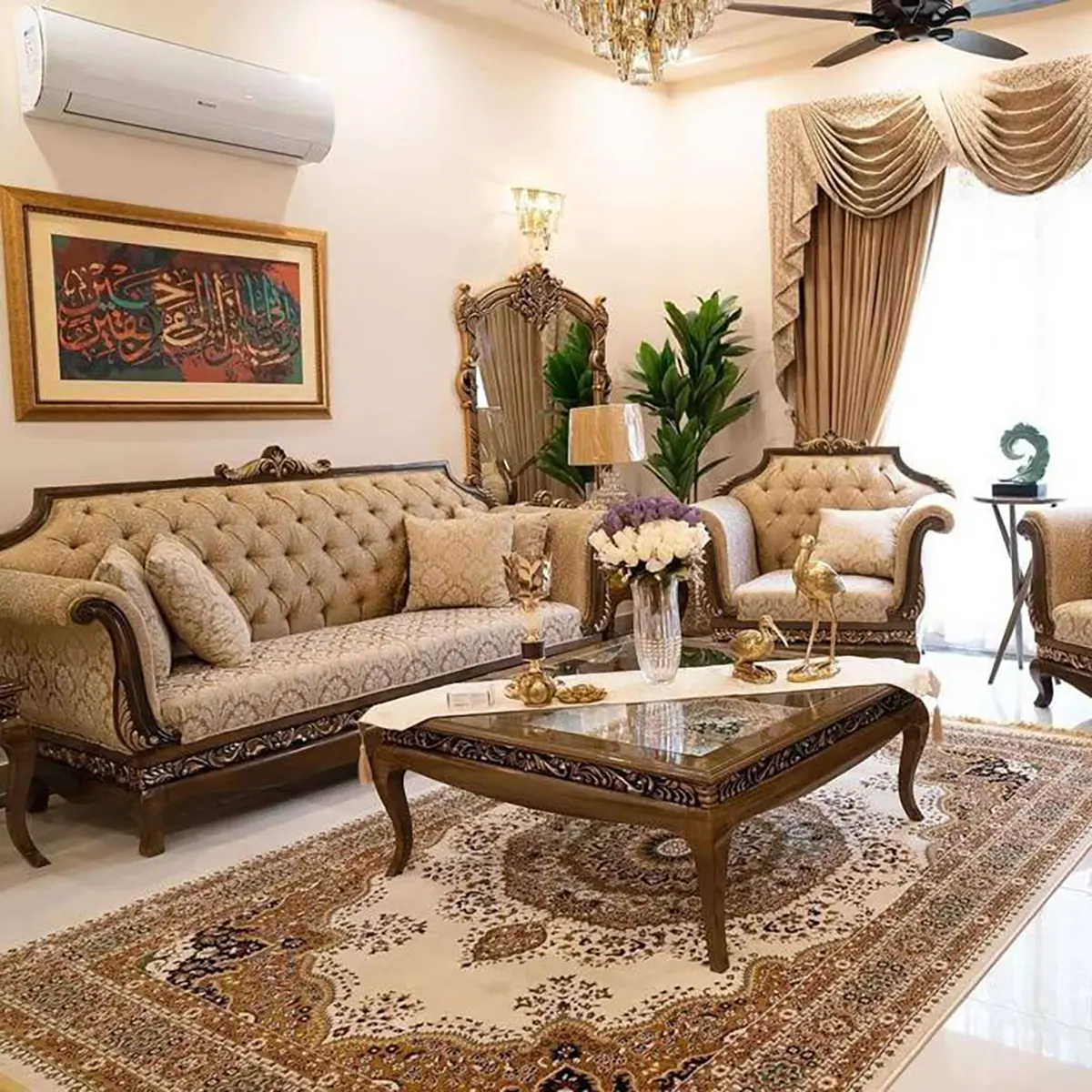 مبلمان کلاسیک 