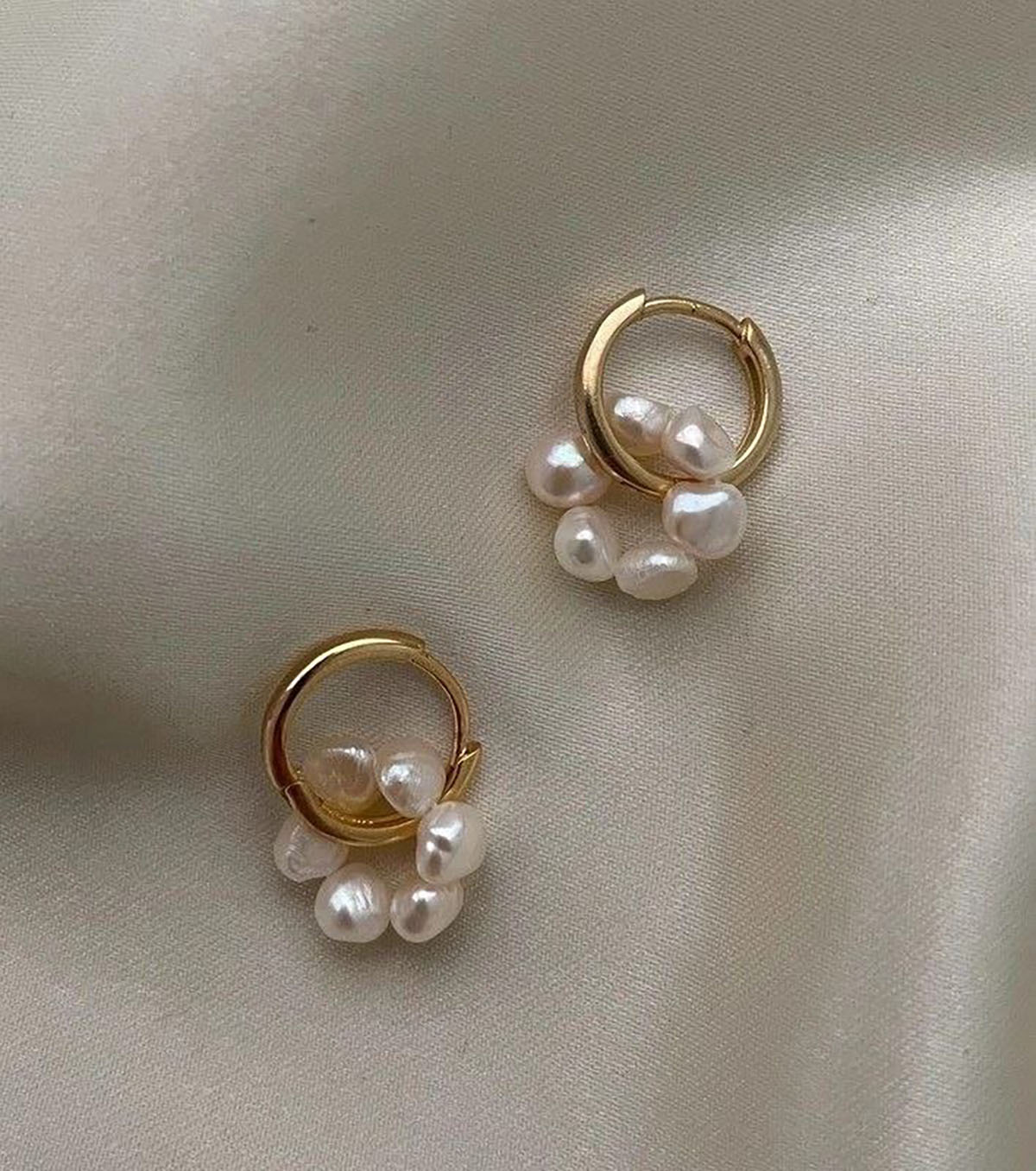 گوشواره میخی طلا
