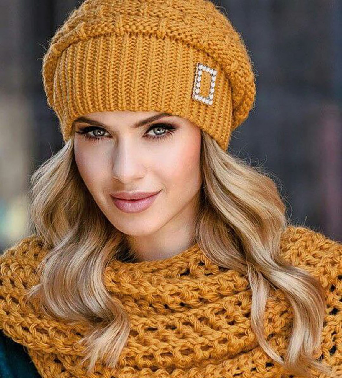 جدیدترین مدلهای شال و کلاه بافتنی
