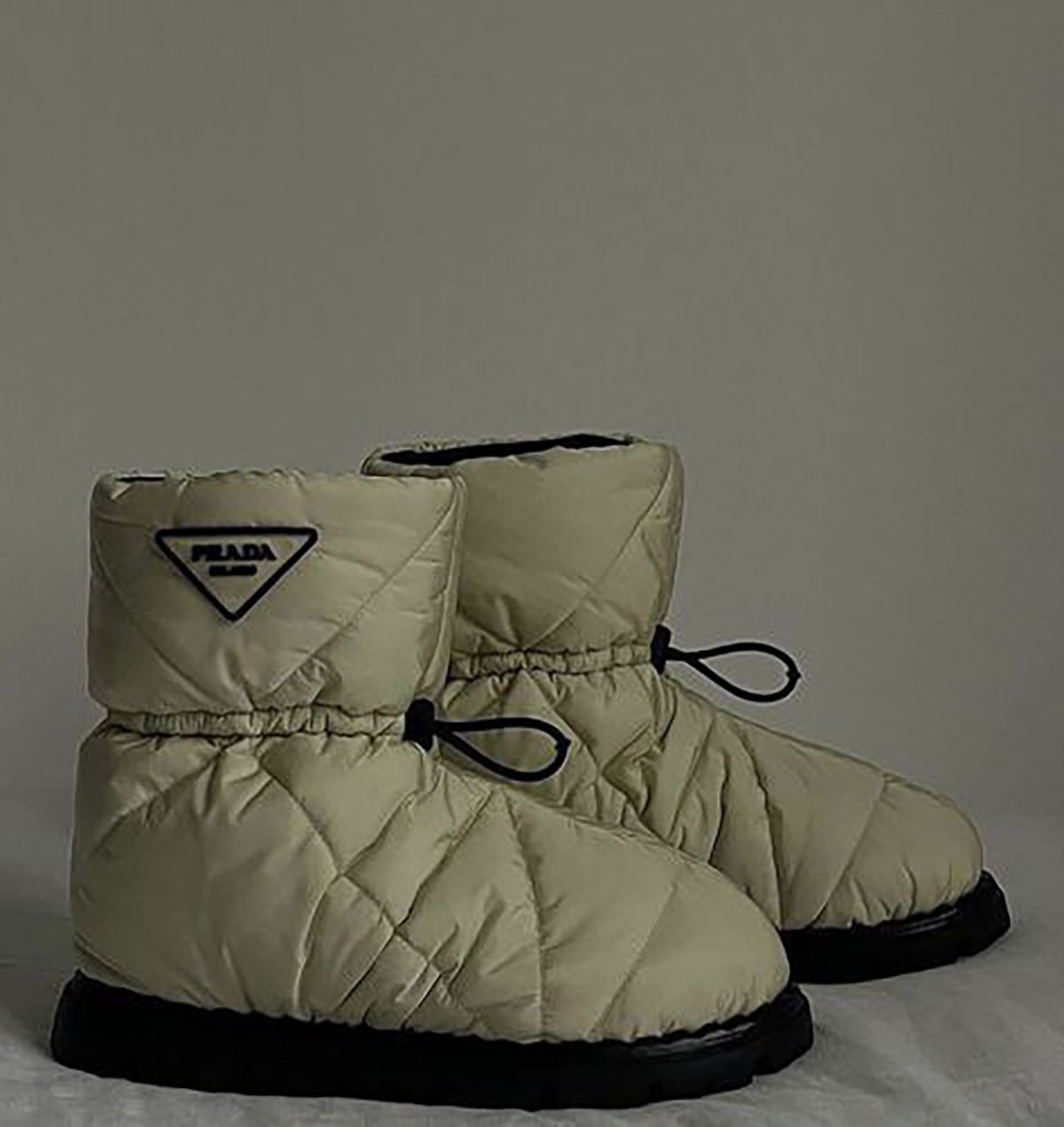 مدل sneaker 0110
