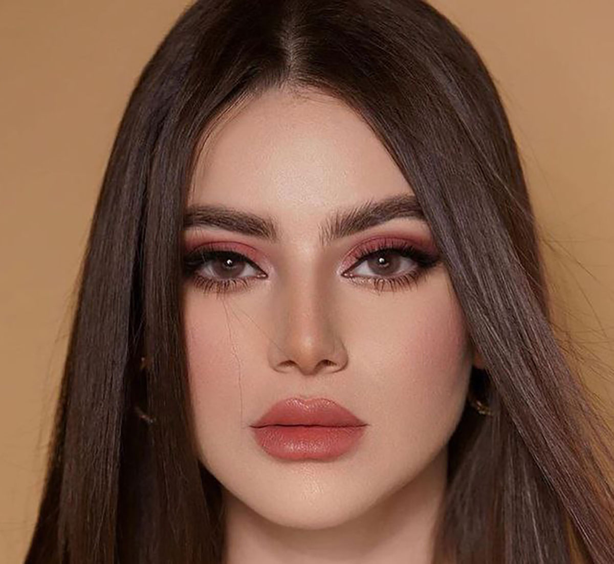 مدل ارایش مجلسی شیک دخترانه
