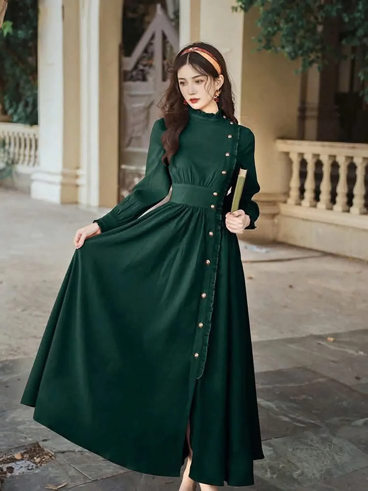 لباس مجلسی سبز زیتونی
