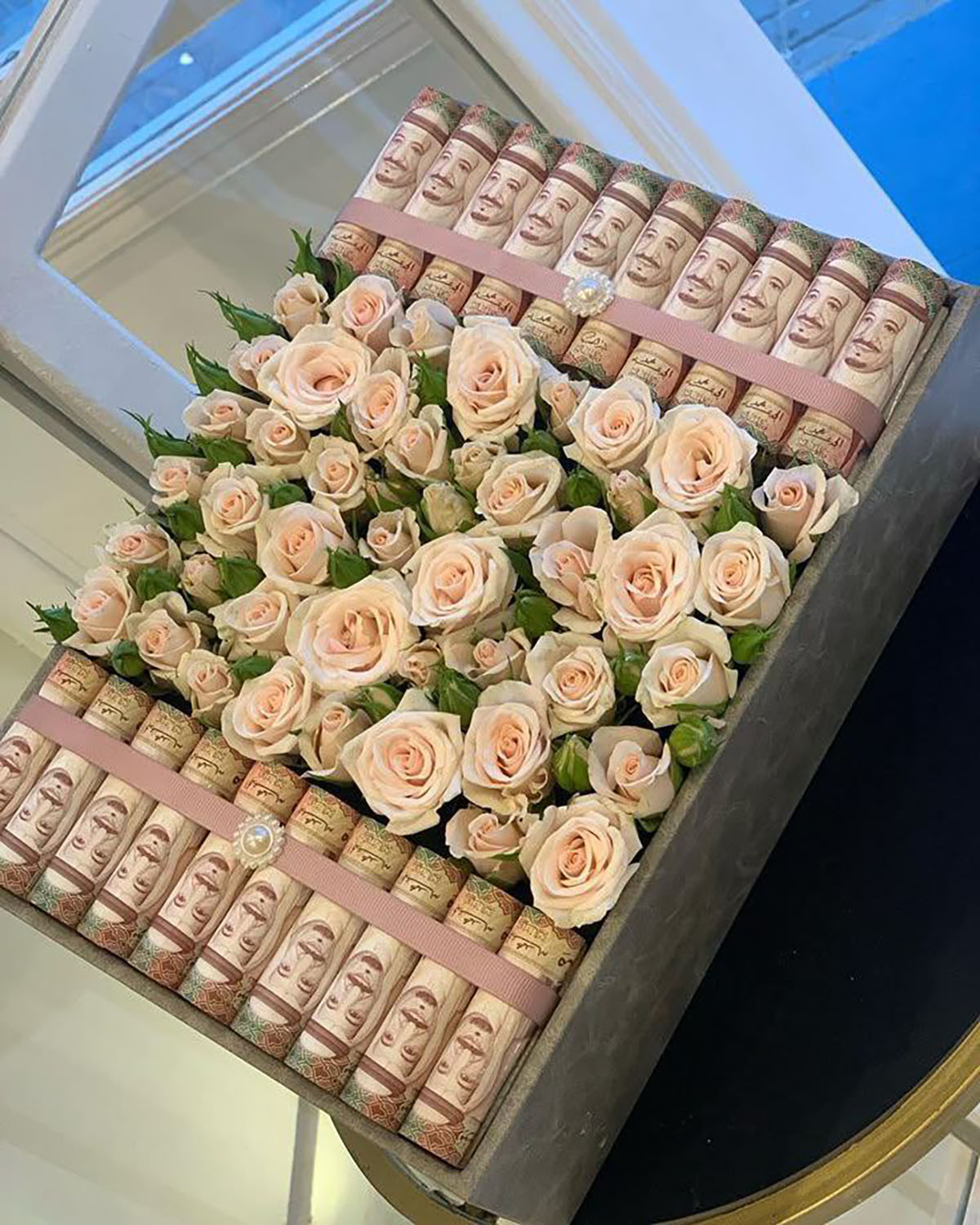 باکس گل هدیه
